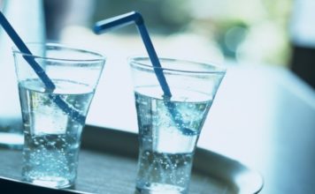 Газированная вода: польза и вред для организма. Чем может быть полезна и вредна газированная вода для сброса лишнего веса