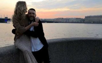 Сергей Шнуров подарил новой жене часы за 1,5 млн рублей