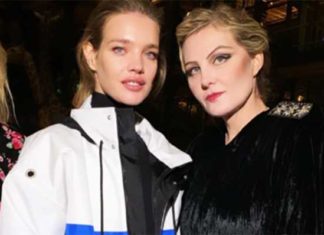 Наталья Водянова в куртке с российским флагом и Рената Литвинова на показе Vetements